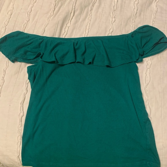 TOP - Picture 2 of 2